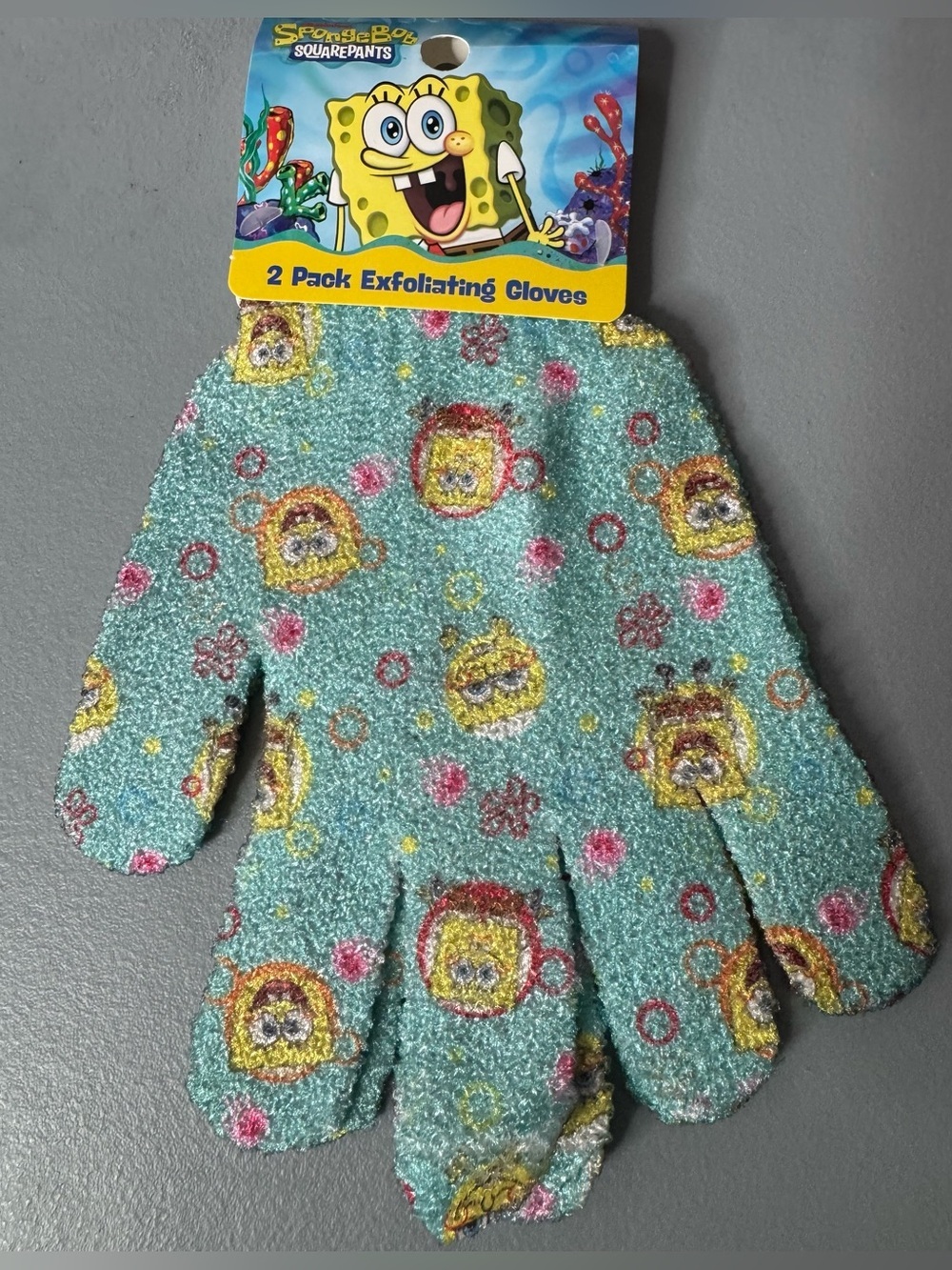 SpongeBob SquarePants Aqua Exfoliating Gloves with Yellow SpongeBob Faces